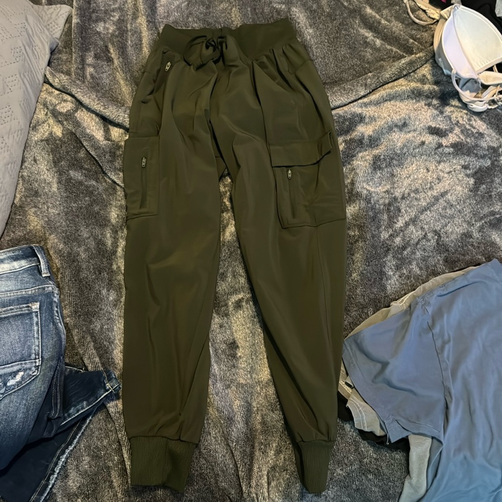 Sweat pants